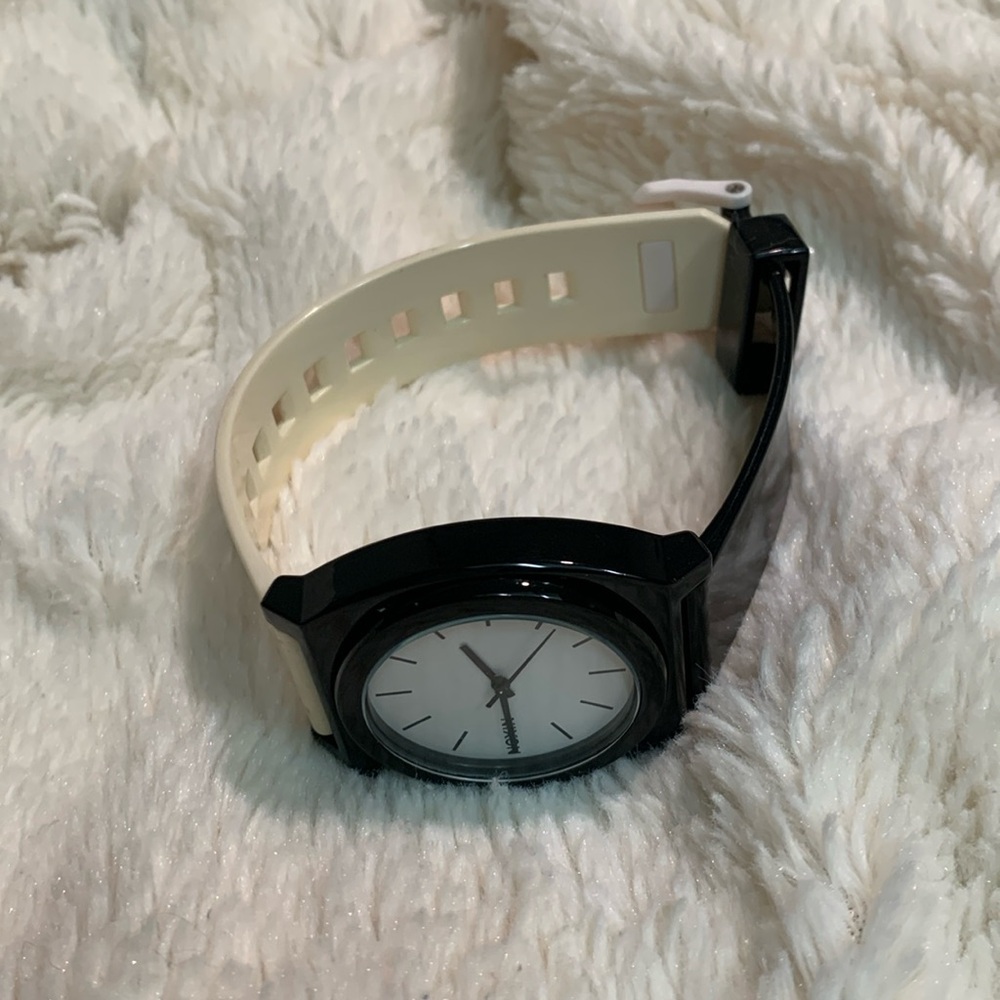 Nixon Ladies Watch
